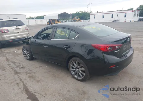 2018 Mazda 3 Touring z USA, uszkodzony, nr VIN 3MZBN1V37JM230620